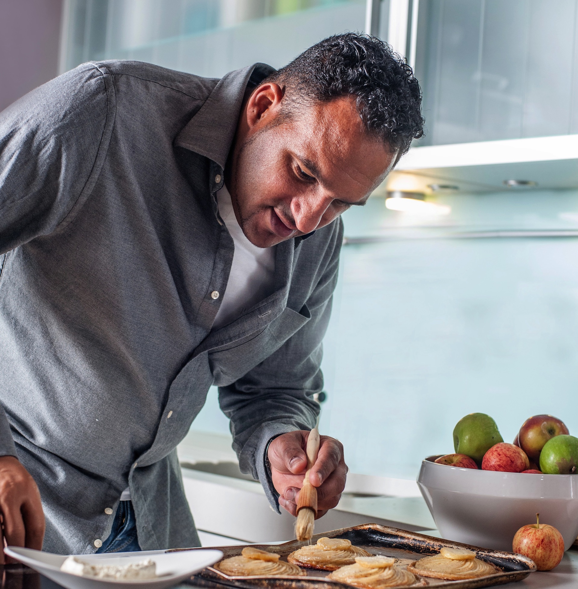 Michael Caines MBE launches debut cookery book | The ...