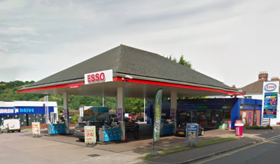 Manhunt After Knife Point Robbery At Exeter Petrol Station The