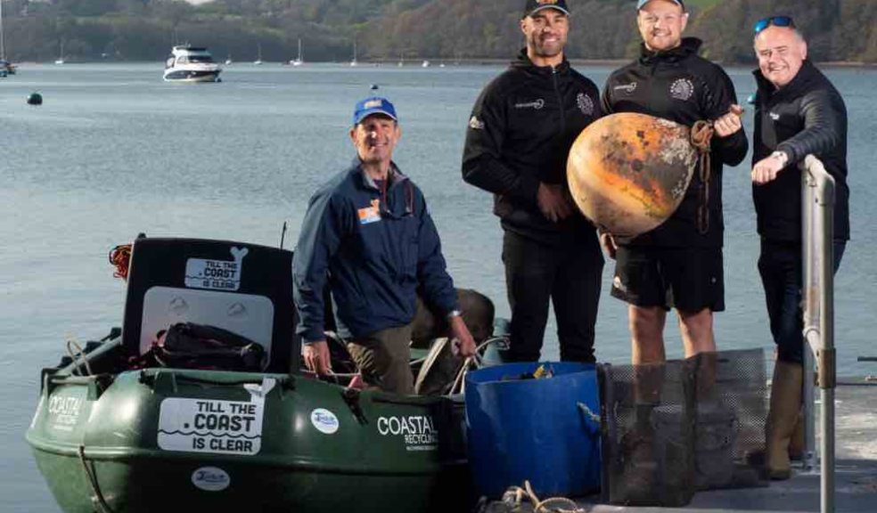 Exeter Chiefs players Olly Woodburn and Tom Lawday, sponsored by Coastal Recycling joined Richard Marsh from Coastal Recycling and Gary Jolliffe the founder of Till the Coast is Clear at the picturesque Blackness Marine near Dartmouth to collect hard-to-reach plastic waste.